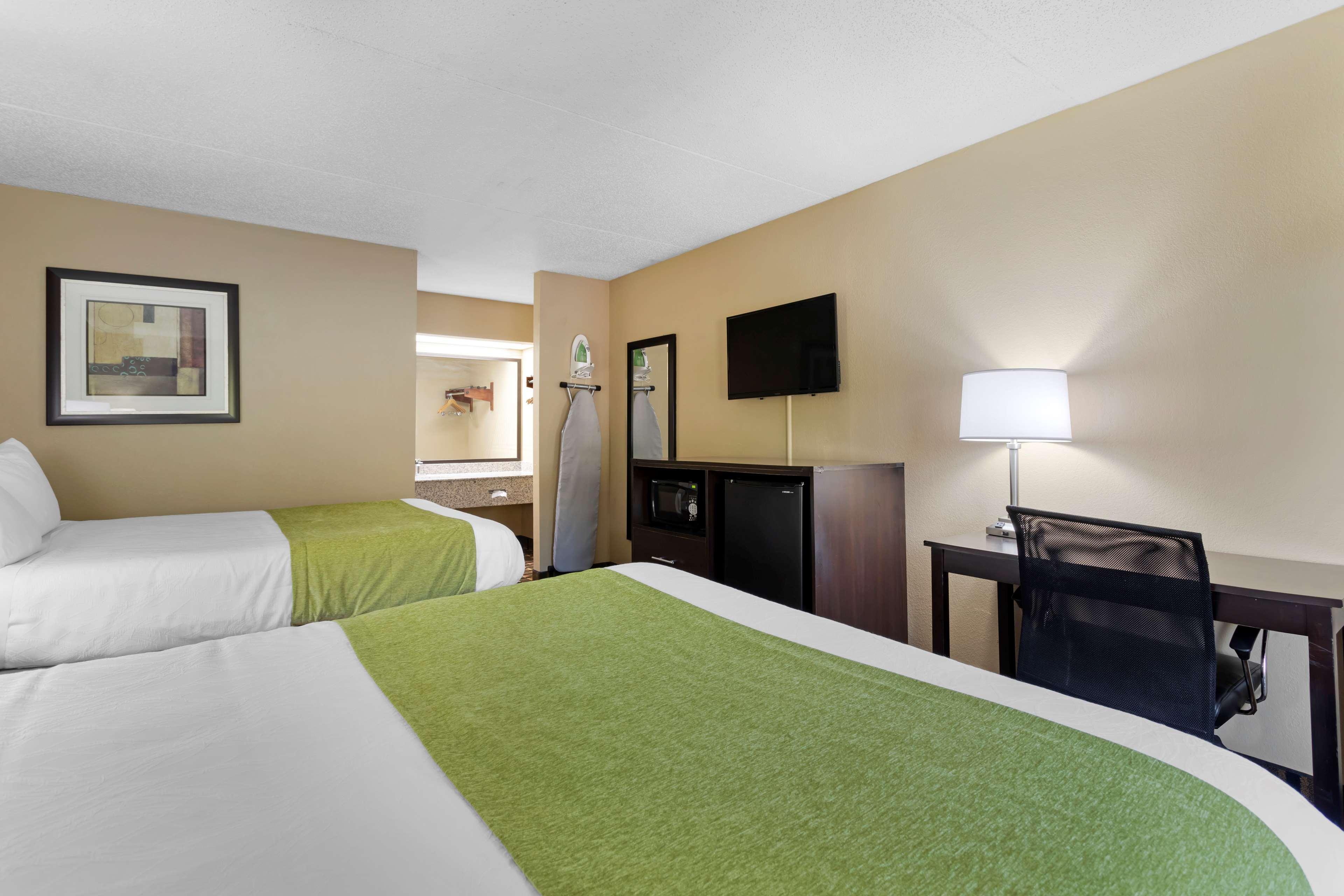 Surestay Hotel By Best Western Lenoir City Buitenkant foto